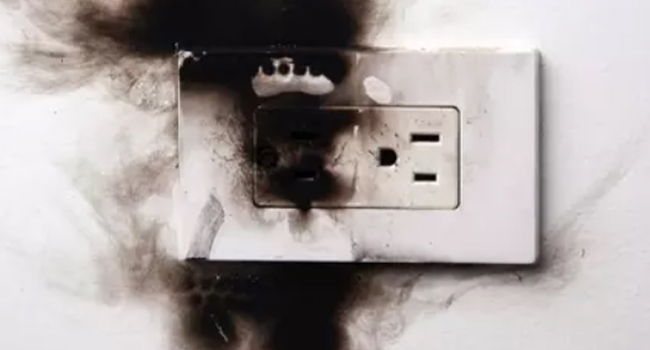 نوسانات برق